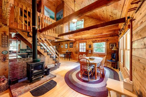 Birchside Cabin in the Woods photo 2
