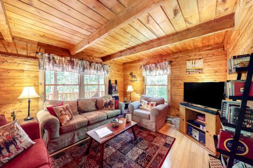 Birchside Cabin in the Woods photo 4