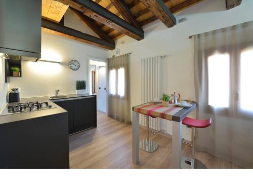 Sea to Sky Apartments - image 3