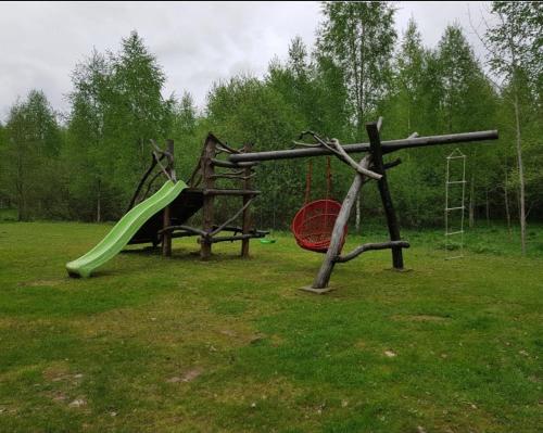 Väike-Puusmetsa puhkemaja