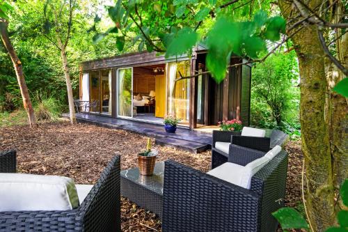 Sanctum On The Green-A Luxury Hotel - image 10