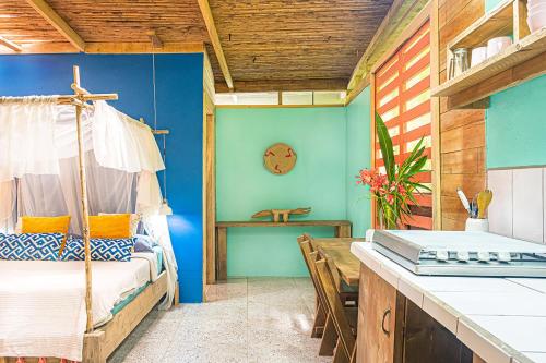 Bee Happy Studio in ปลายาโกเกลส