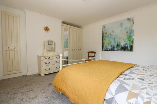 Manege Cottage - image 6
