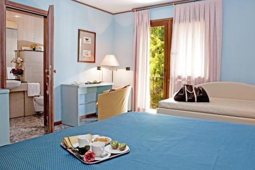 Hotel Daniel - image 10