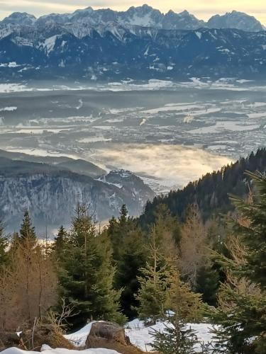 Haus Enzian - Apartment Gerlitzen in Treffen Am Ossiacher See