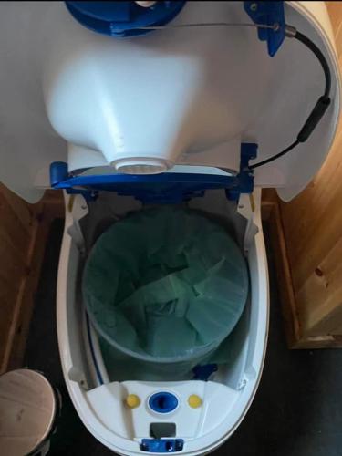 Couston Lakes Resorts