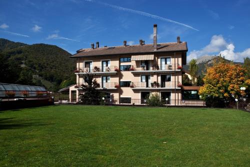Hotel Daniel - main image