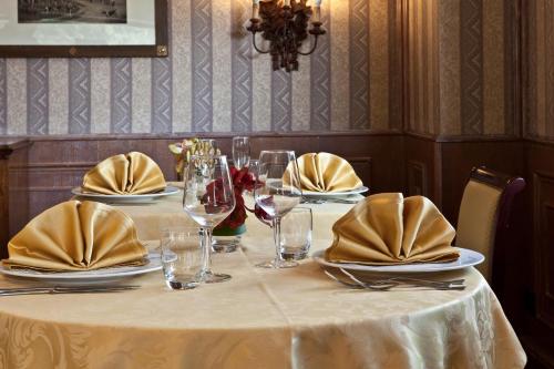 Hotel Daniel - image 11