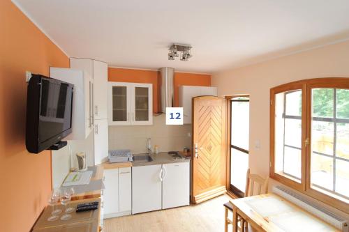Apartament nad jeziorem z tarasem in Любіхово