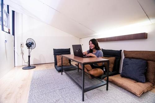 黑背包 Black Backpack in Liuqiu