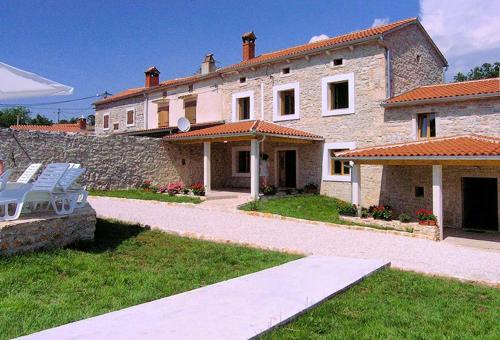 Family friendly house with a swimming pool Orihi Central Istria - Sredisnja Istra - 3415 - image 5