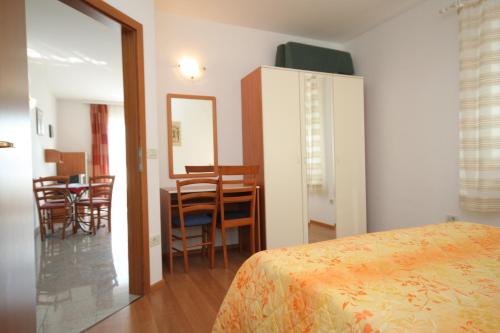 Apartment Medveja 3430b - image 2