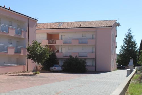  Apartments with a parking space Kraj, Pasman - 3459 in Tkon