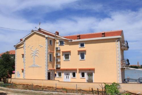  Apartments by the sea Kraj, Pasman - 3460 in Pašman