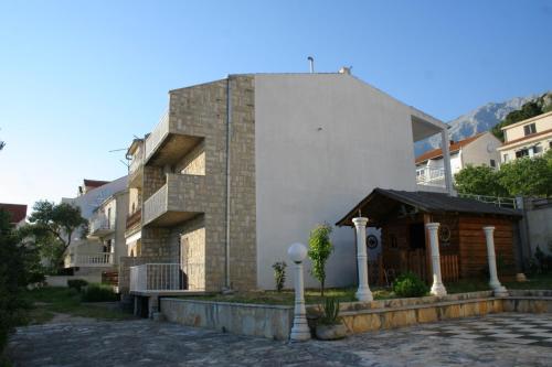  Apartments with a parking space Promajna, Makarska - 2710 in Promajna