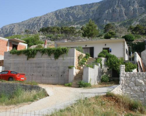  Apartments with a parking space Lokva Rogoznica, Omis - 2759, Pension in Lokva Rogoznica