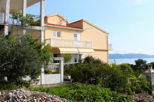 Apartments and rooms by the sea Zivogosce - Porat, Makarska - 2733