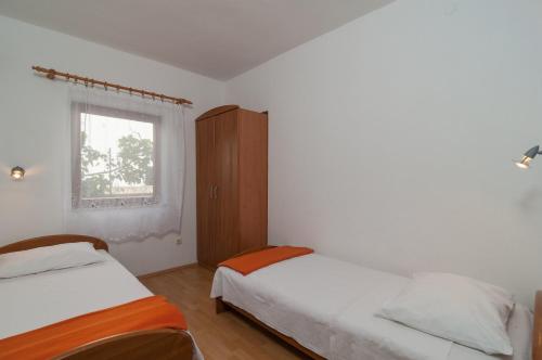 Apartment Postira 3065a - image 10