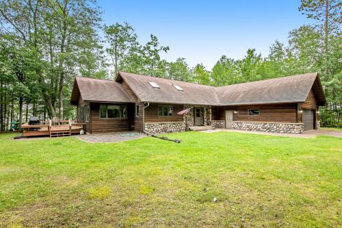 Big Elk Lodge in Manitowish Waters, USA