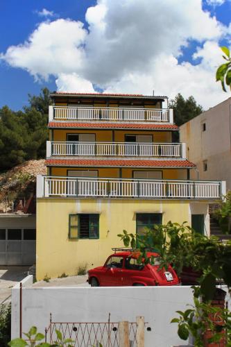  Studio Milna 3074c in Hvar