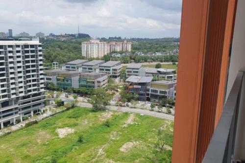 Lovely studio condo with balcony & pool @ Suria Jelutong in Bukit Jelutong