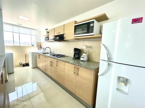 ItsaHome Apartments - Torre Seis - image 3