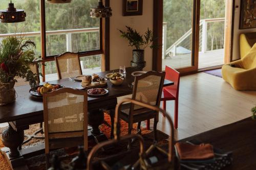 TIMBA - Luxury bush retreat with pool, spa & gym in Mclaren Vale