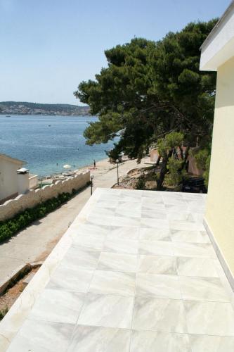 Apartments and rooms by the sea Rogoznica - 3097 - image 9