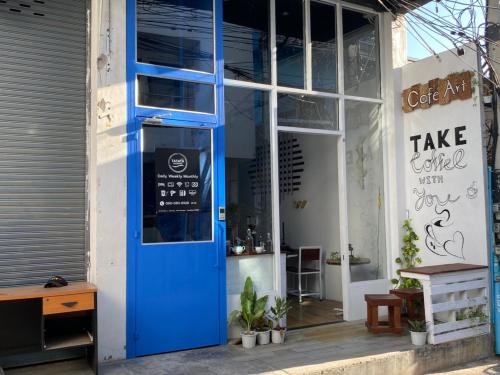 TATATA Koh Tao, Ko Tao