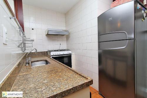 Apartment with Sea View image 6