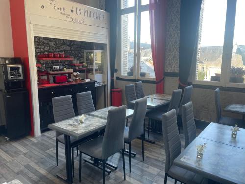Aliments i begudes, Hotel Au Chapon Fin in Centre de Poitiers