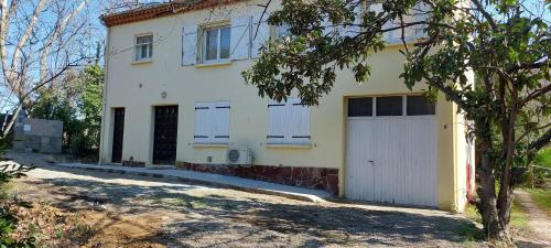 Maison sur 2000m² d'espace vert. in Bassan