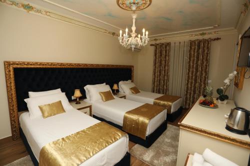 1 queen bed, 1 twin bed