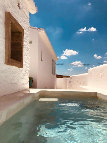 Exterior view, Herdade de Alagaes in Alcaria Ruiva