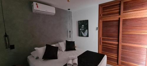 Apartment with Sea View image 9
