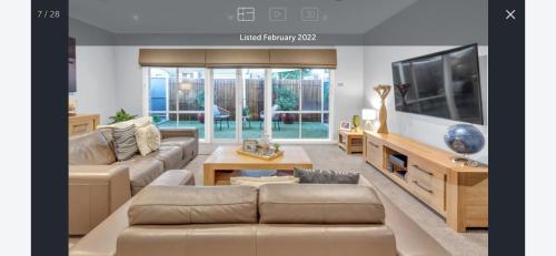 . THE PLACE TO LIVE IN MELBOURNE