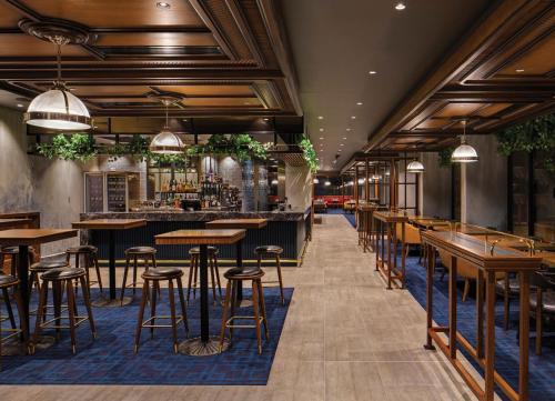 Avenue Hotel Canberra