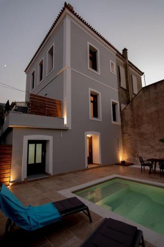 Villa Samos - Renovated stone villa with private pool- 2 min from the sea!