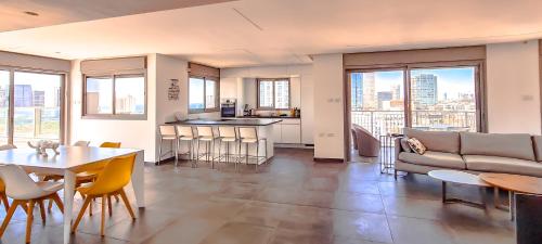 BnBIsrael apartments - Levinsky Celeste