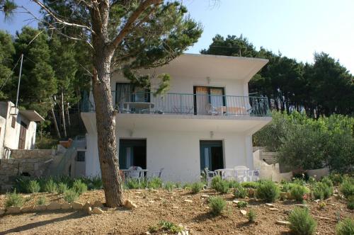  Apartments by the sea Marusici, Omis - 2741 in Mimice