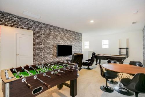 6070BOA Luxury 6 Bedroom 5Bath Home With Spa villa - image 4