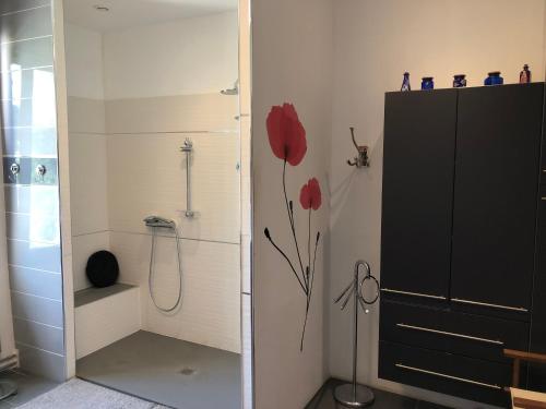 Bathroom, Maison au calme au coeur de village in Saint-Georges-d'Orques