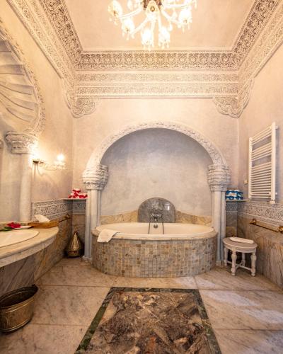 Bathroom, Riad Dar El Malaika in El Jadida