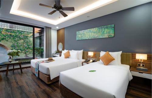 386975951 Chi House Danang Hotel and Apartment