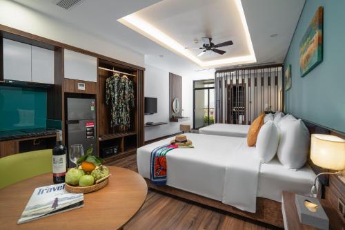 386978946 Chi House Danang Hotel and Apartment
