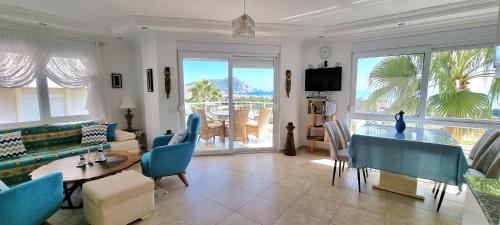  Panorama Sea View VIP apartment in Alanya