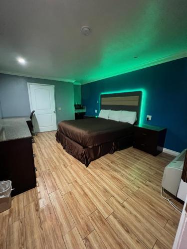 BELL RESORT MOTEL in Bell, USA
