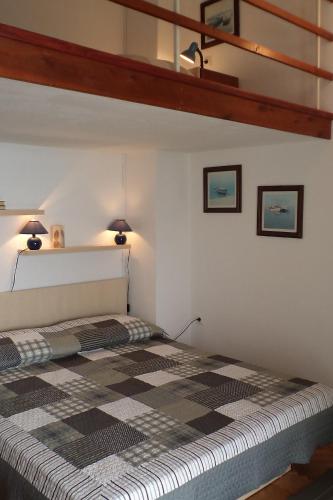 Studio Igrane 5266b in 伊加勒