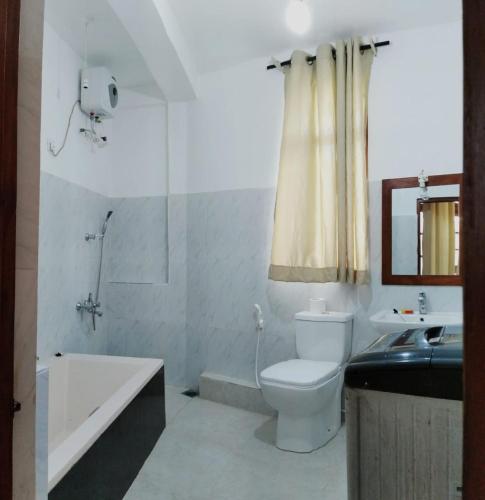Bathroom, Cottage 23 in Kurunegala