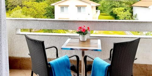 Erkély/terasz, Apartments with parking space Sveti Anton, Krk - 5288 in Sveti Anton